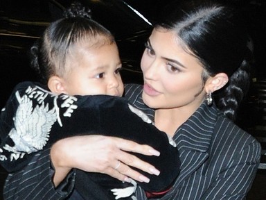 Kylie Jenner 15 hónapos kislányát kórházba kellett vinni