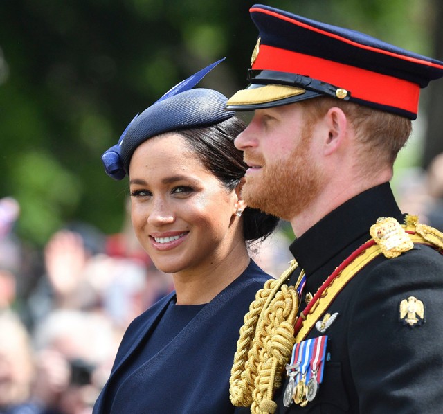Ahogy Harry herceg viselkedik Meghannal, az nagyon nem tetszik a rajongóknak