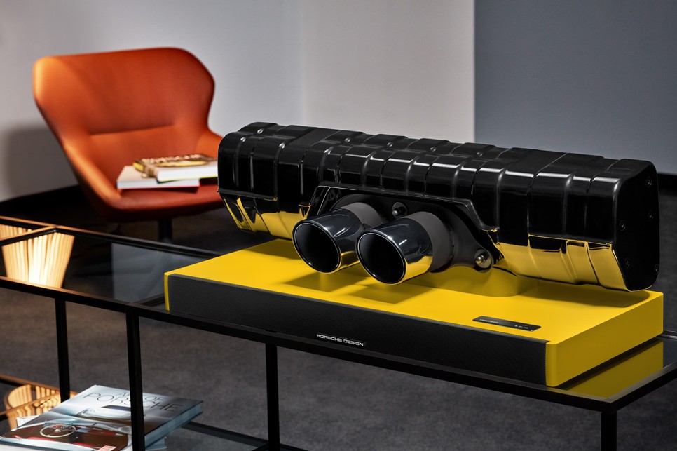 PDSARRANG0NMAPI 08 Racinggelb low