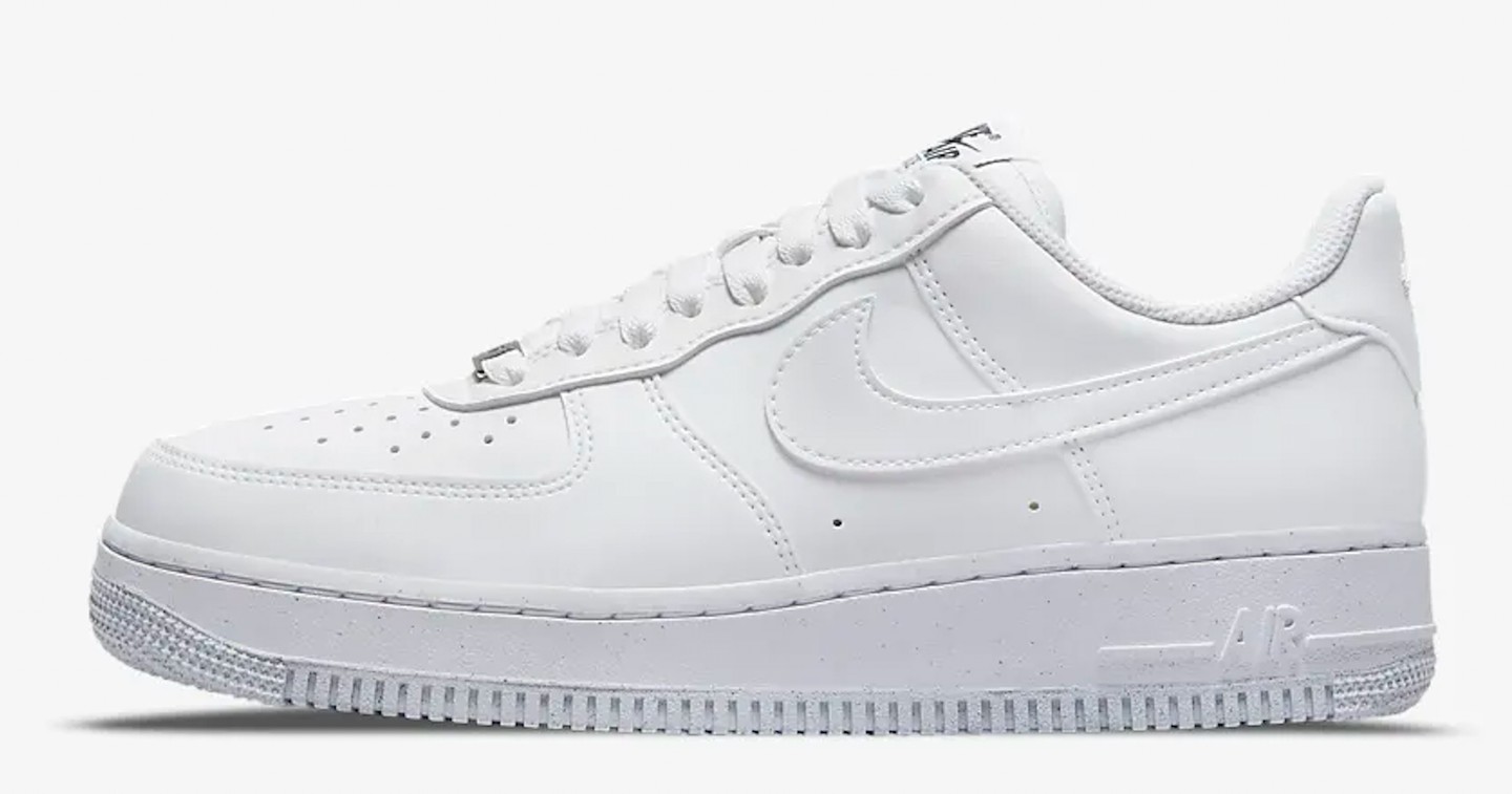 GRACELAND - DEICHMANN 9990 Ft