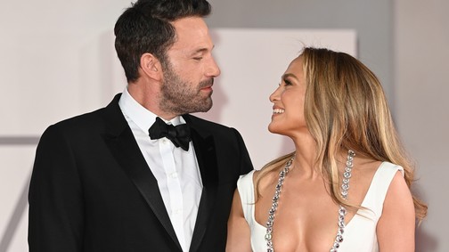 17 évvel később: Jennifer Lopez és Ben Affleck újra felrobbantották a vörös szőnyeget szerelmükkel