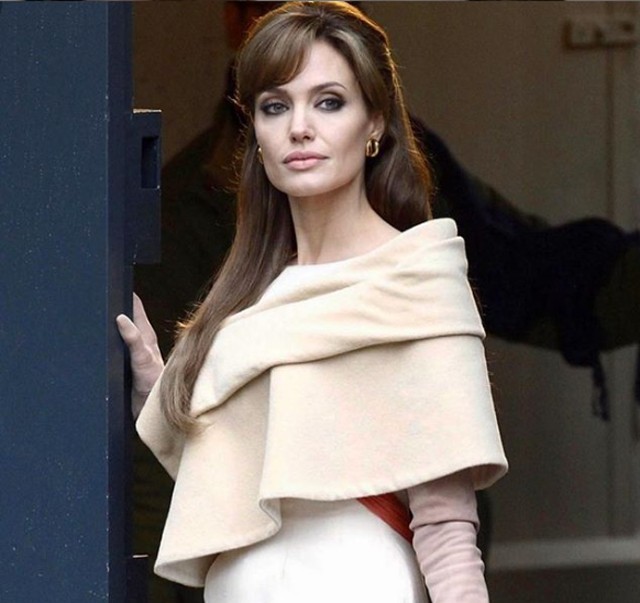 Angelina Jolie nem vonult nyugdíjba, egy misztikus thrillerben kapott szerepet
