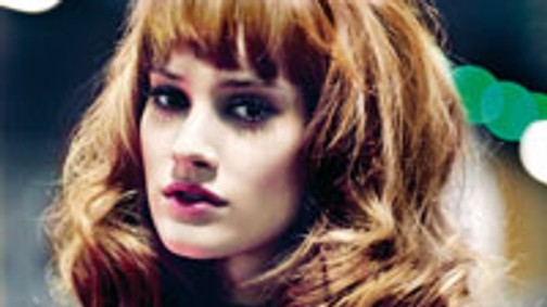 Csilla a Material Girl magazinban!