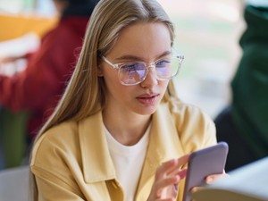 Csendes óra a Magyar Telekom üzleteiben az autizmussal élők számára 