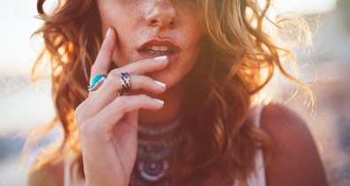 Az emberek nagy százaléka rosszul hordja az ékszereit: te is elköveted ezeket a kellemetlen hibákat?