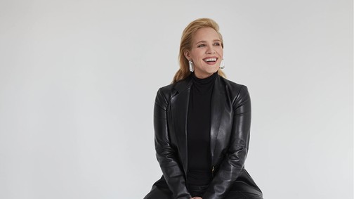 Tóth Vera külseje teljesen átalakult, a kommentelők szerint egyre jobban hasonlít Tóth Gabira