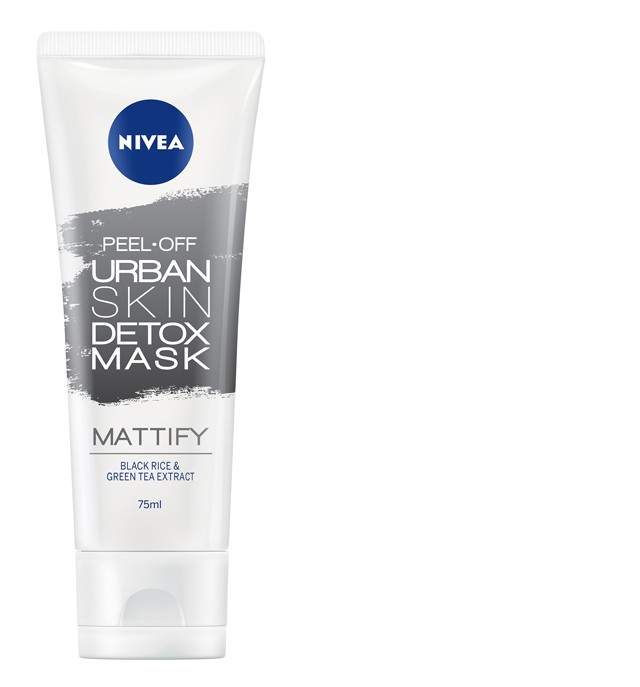 Urban Skin Detox lehúzható mattító arcmaszk NIVEA 1999 Ft/75 ml (26,65 Ft/1 ml)