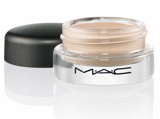 7 szuper tipp, hogy a sminked nyáron is bírja a strapát