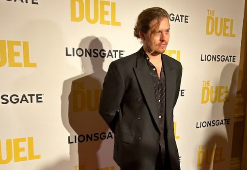 Exkluzív fotók! Palvin Barbara és férje, Dylan Sprouse Magyarországra érkeztek, csak úgy izzott köztük a levegő a vörös szőnyegen