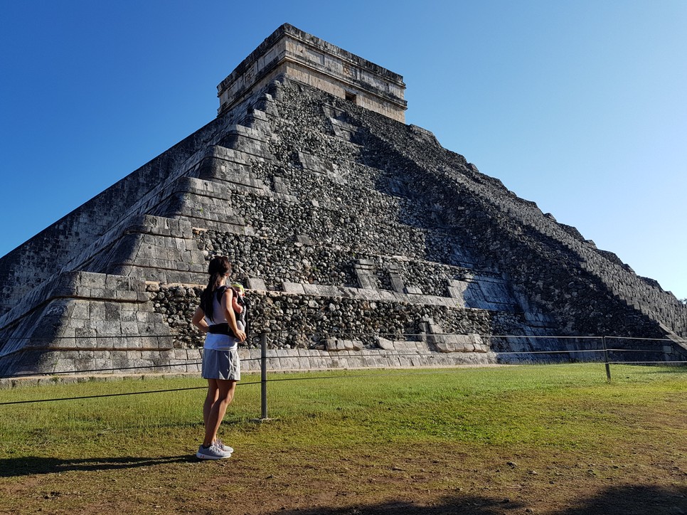 vilagjaro-csalad-glamour