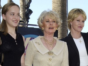 Dakota Johnson nagyija 88 évesen lett a Gucci arca