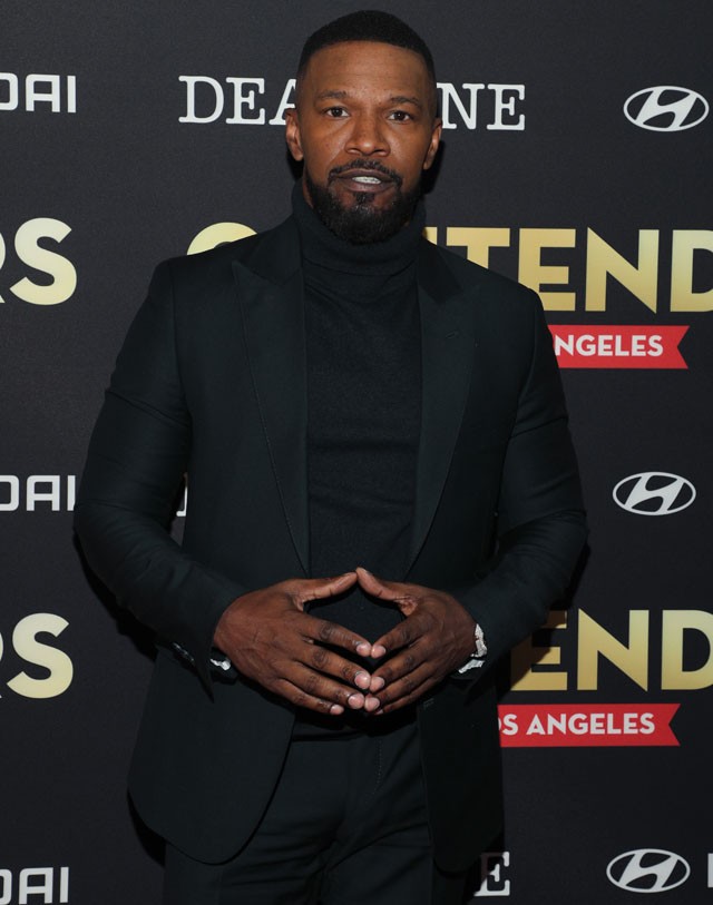 Jamie Foxx a legszexibb szettben jótékonykodik