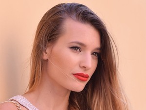 Gyönyörű ebben a ruhában Fruzsi