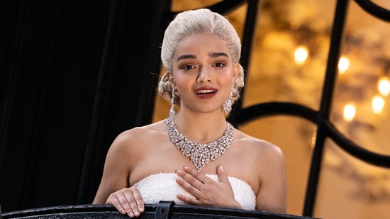 Hófehérkeként eltemették, újjászületett Evitaként: Rachel Zegler a 2025-ös londoni nyár sztárja!