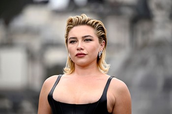 Ő Florence Pugh ritkán látott párja, soha nem tűnt még ennyire boldognak a Marvel színésznője