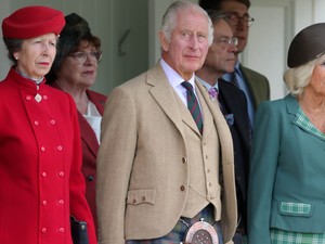 Hatalmas a nyomás a királyi családon Katalin és Károly betegsége miatt