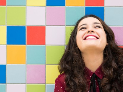 Színhoroszkóp: eláruljuk, melyik szín illik hozzád, és mit viselj a nehéz napokon!