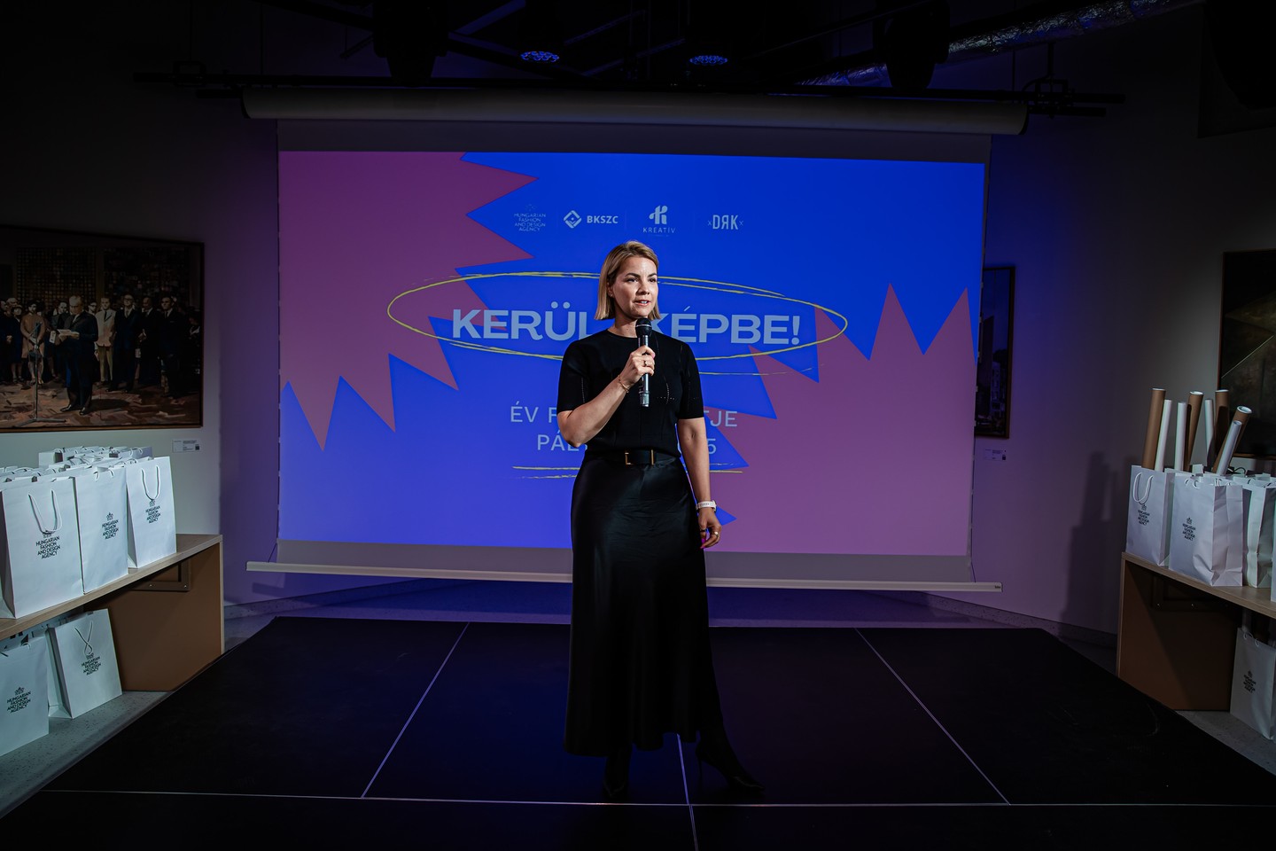 Jakab Zsófia köszöntötte a Kerülj Képbe! pályázat díjazottjait