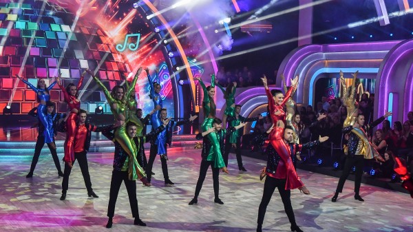 A Dancing with the Stars hatodik élő show-jának nem kisebb tétje volt, mint az elődöntőbe való bejutás