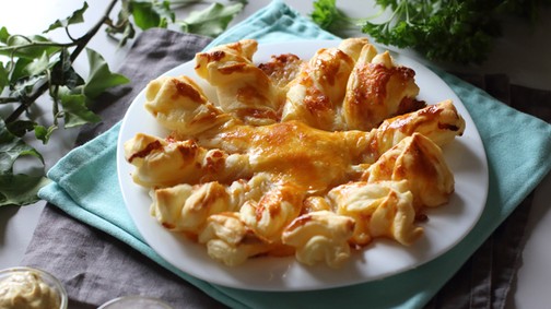 Egyszerű és gyors sajtos mennyei falatok