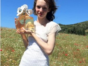 Videó: Srej Zsófi Marc Jacobs parfümreklámban