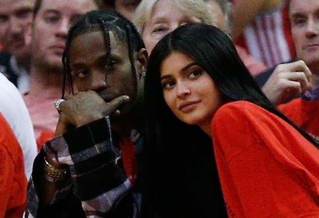 Kylie Jenner és Travis Scott