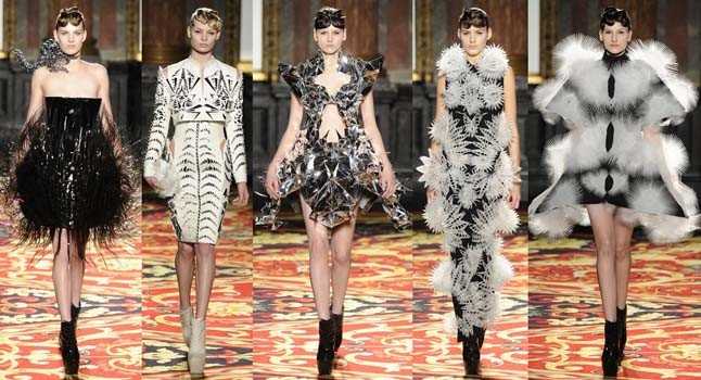 Iris van Herpen diktálja a 3D-s divatot