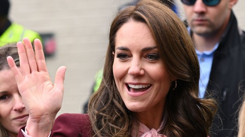 Szívmelengető, ahogy Katalin hercegné és Sarolta hercegnő összeöltözött