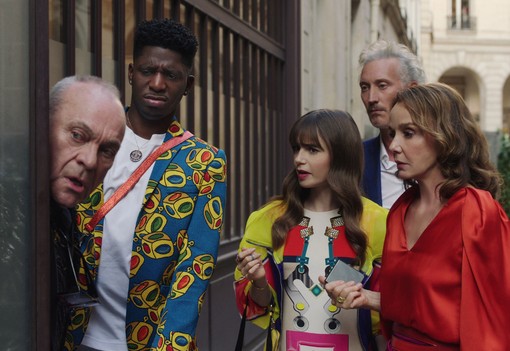 Ilyen az Emily Párizsban szereplőinek stílusa a valóságban 