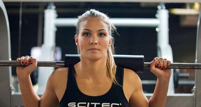 "Megtanít, hogy nőként egyedül is képes legyél boldogulni" - interjú Karakas Hedviggel