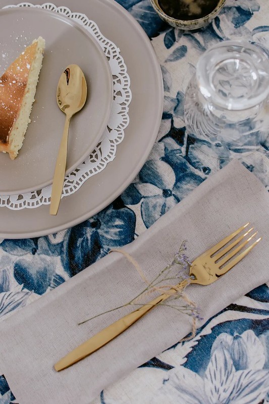 A grandmacore stílus esszenciája a Bonami válogatásában – nosztalgikus hangulat, meleg színek és egyedi darabok, amelyekkel az otthonod igazi lélekkel teli térré válik