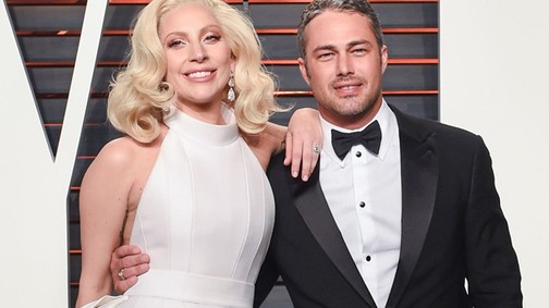 Ne! Lady Gaga és Taylor Kinney felbontották az eljegyzésüket