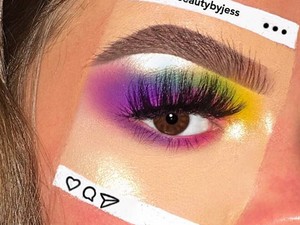 Ezek a sminkőrültek a saját Instagram-falukká váltak