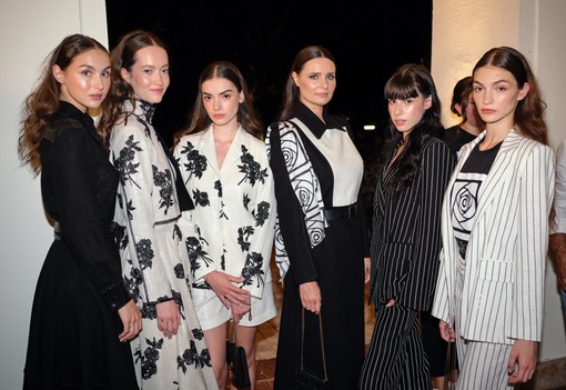 Balatonfüred utcái kifutóvá alakultak át: elképesztő volt Katti Zoób legújabb kollekciójának bemutatója