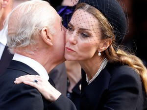 Ezt gondolja valójában Károly király Katalin hercegnéről, egyenesen rajong a menyéért 