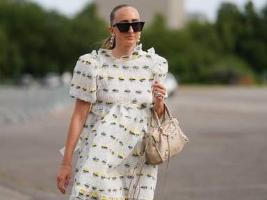 Itt a nyár legmerészebb és legcukibb trendje: így hódítja vissza a divatot a babydoll ruha