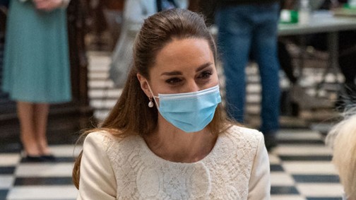 Katalin hercegné visszalátogatott esküvőjük helyszínére Vilmossal, ráadásul fehérben