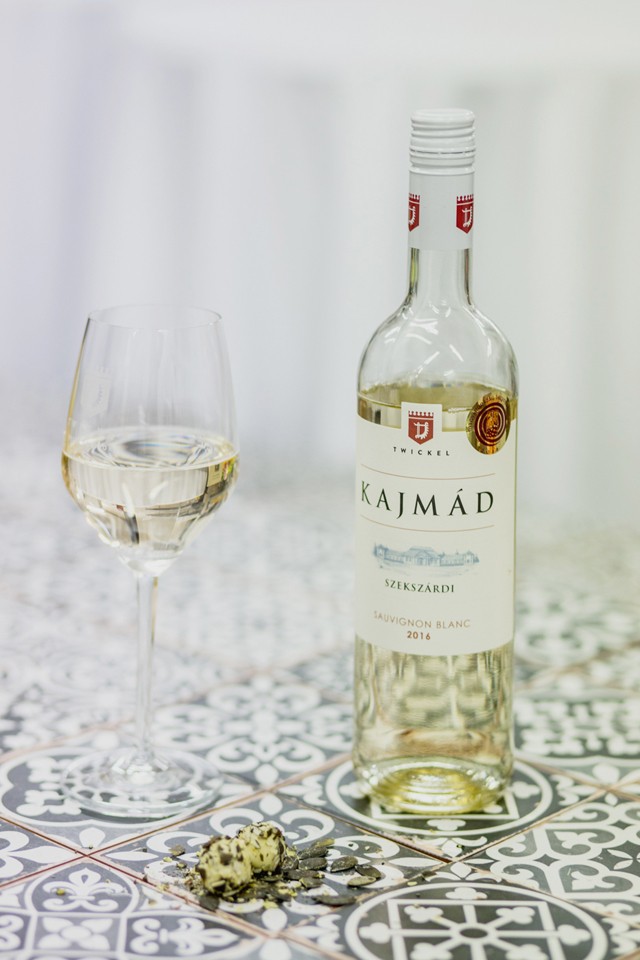 Tökéletes páros: isteni borok és mennyei francia finomságok