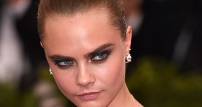 Ez lehet a fesztiválszezon slágere: óriás testfestés