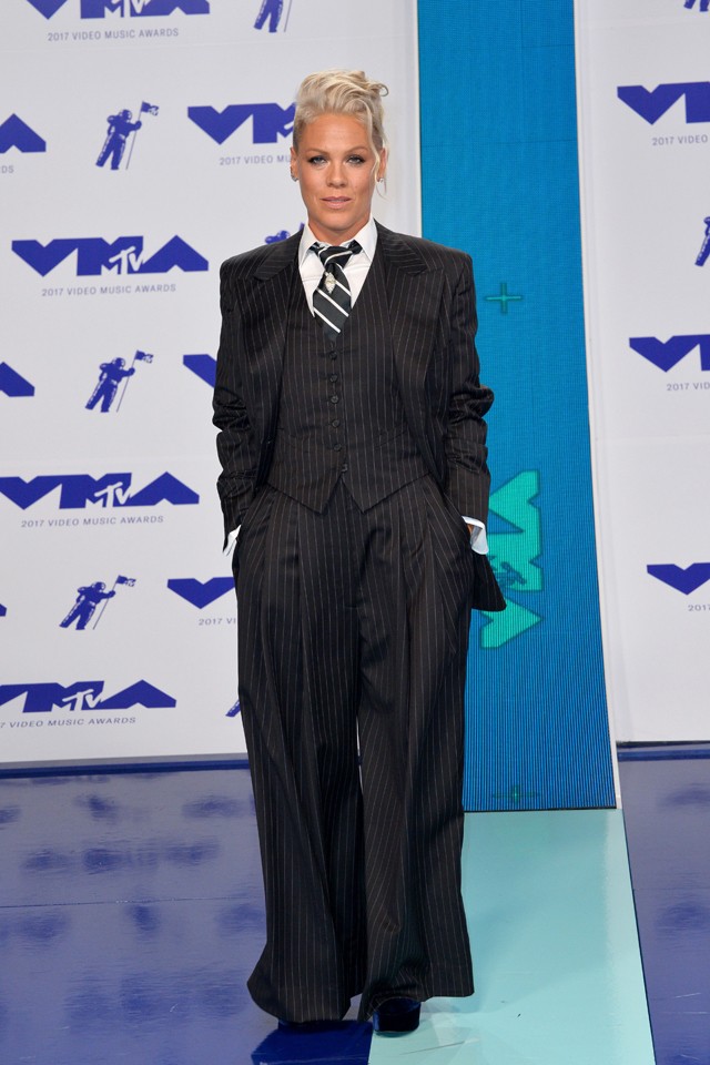Pink MTV VMA