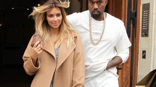 Kim Kardashian és Kanye West Párizsban, kettesben