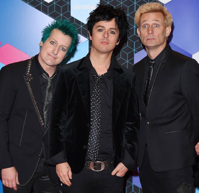 mtv europe, díjátadó, gála, charli xcx, vörös szőnyeg, kings of leon, dnca, joe jonas