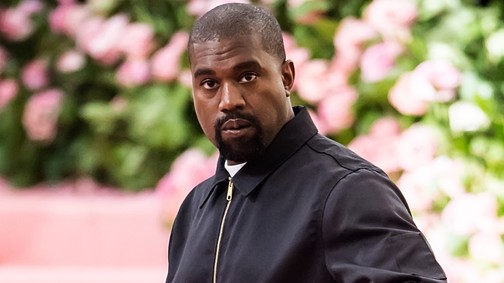 Kanye West felesége ismét a kedélyeket borzolta, most szinte félmeztelenül lépett az utcára
