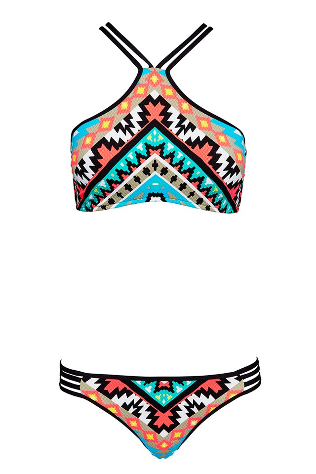 Mintás bikinifelső és -alsó SEAFOLLY - Cancan 22990 Ft, 13990 Ft. Ez a mutatós minta és szabás leginkább akkor ajánlott, ha a vállaid nem túl szélesek. Homokórák előnyben, persze csak, ha nem túl nagy a mellbőség.