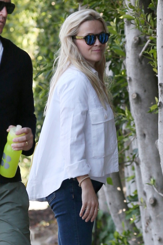 reese witherspoon, terhes, várandós, jim toth, gyerek, gyereket vár, vadon