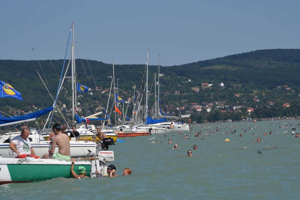 A Balaton-átúszás nem verseny, hanem örök emlék, amit érdemes egyszer kipróbálni