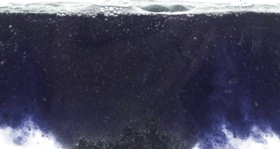 Nagyon bizarr fekete fürdő az új őrület! Kipróbálnád?