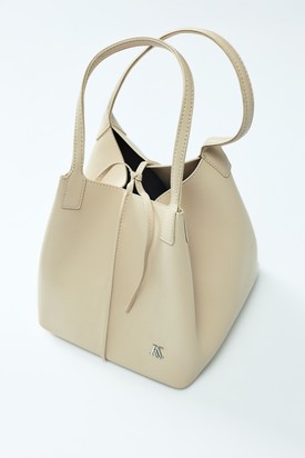 KAZAR Studio 2025 tavasz-nyár