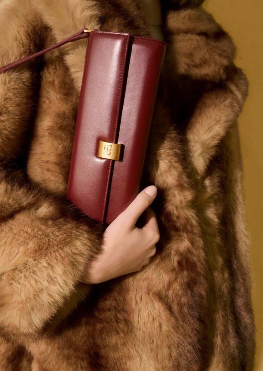 GINO ROSSI - CCC 34 995 Ft, GLAMOUR-napokon 24 496 Ft