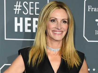 Julia Roberts szinte ugyanazt viselte két egymást követő gálán